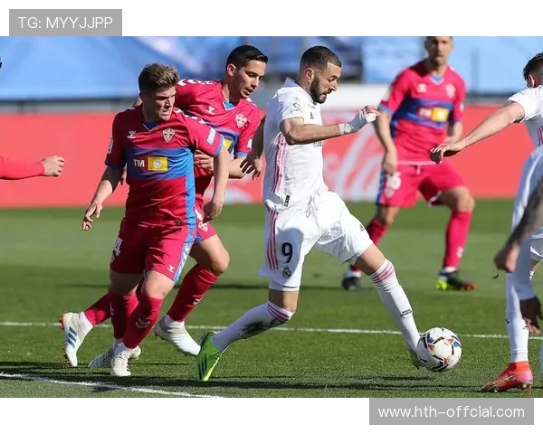 马洛卡防守韧性不足，塞维利亚传控渗透奏效